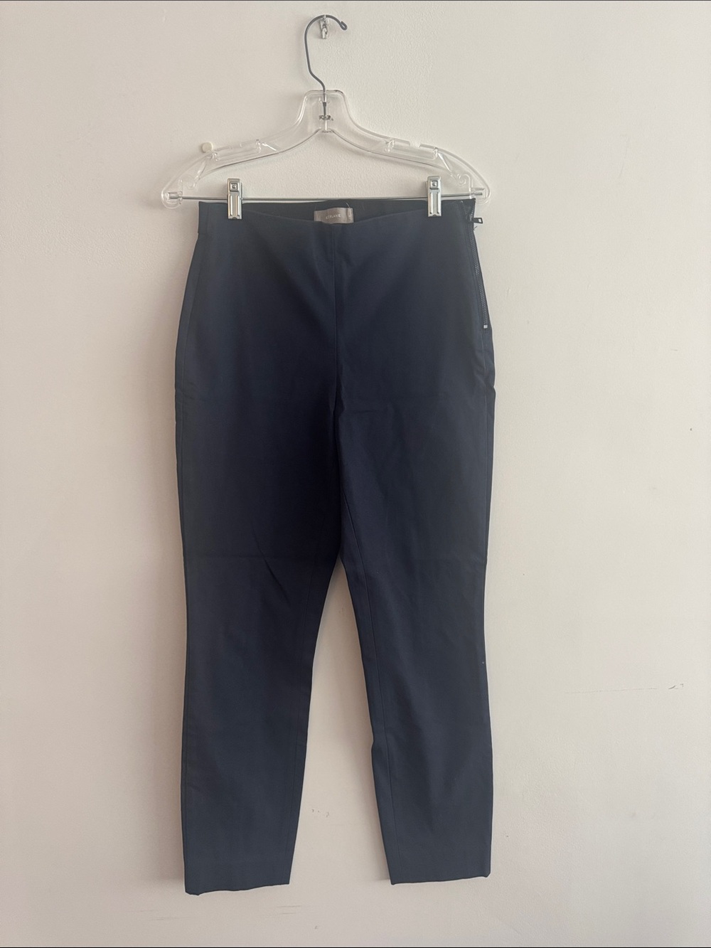 Everlane Navy Elastic Waist Side Zip Pants in Size 6